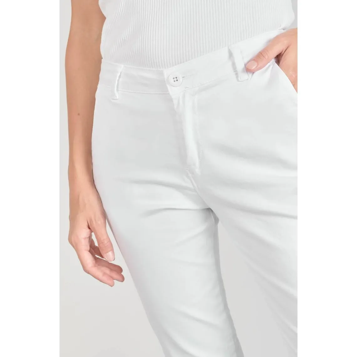 Pantalon chino Dyli3 blanc en coton | 3 Suisses