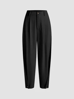 Pantalon fuselé uni à taille moyenne et boutonné